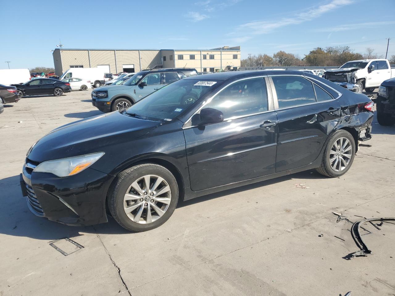 VIN 4T1BF1FK5GU576428 2016 TOYOTA CAMRY no.1