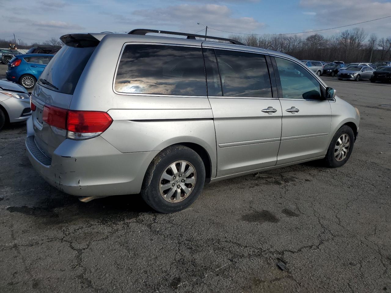 2008 Honda Odyssey - Image 3