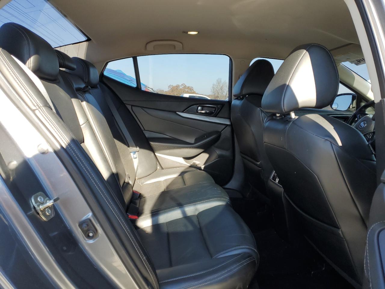 2016 Nissan Maxima - Image 10