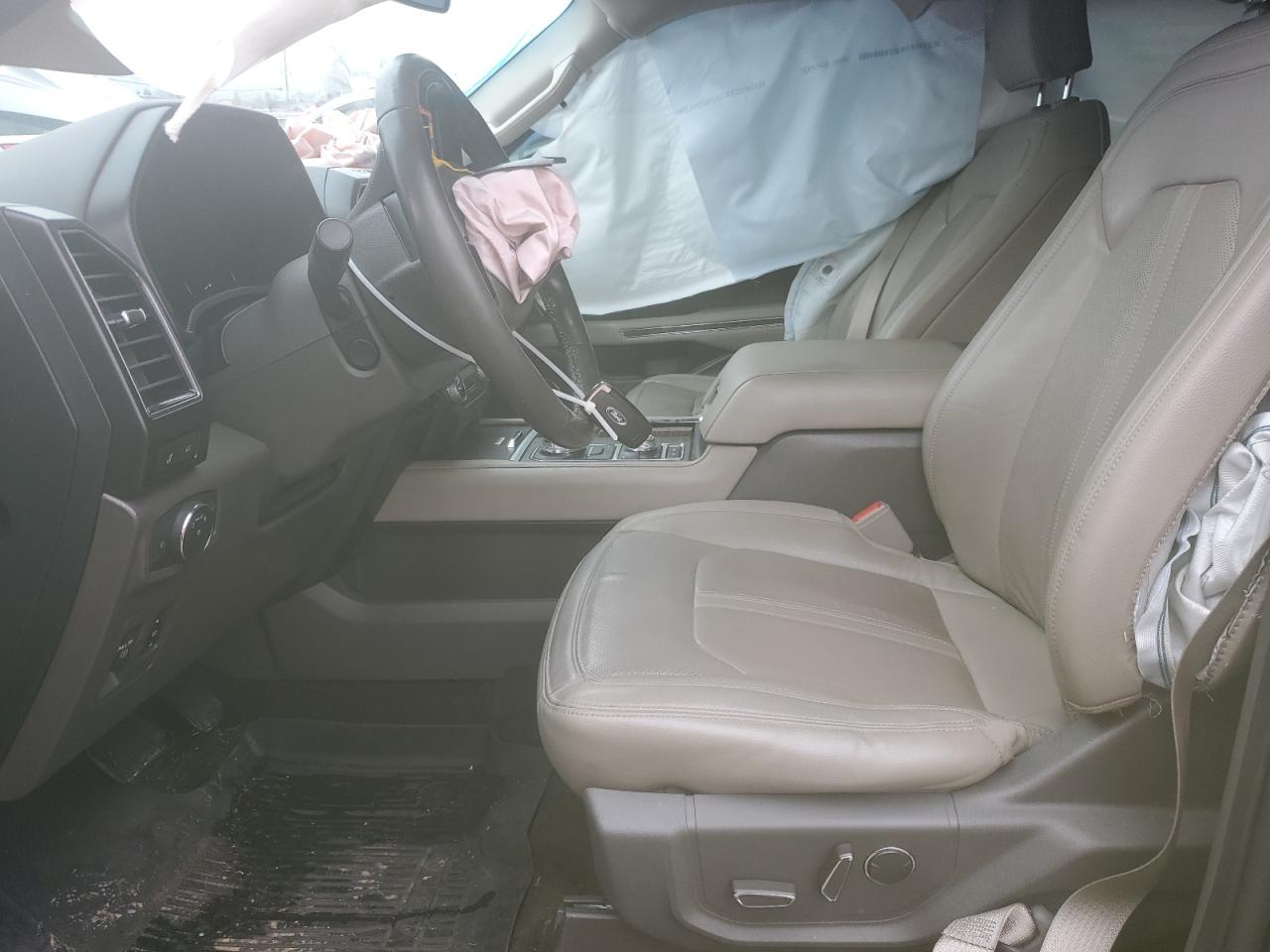 2018 Ford Expedition - Image 7