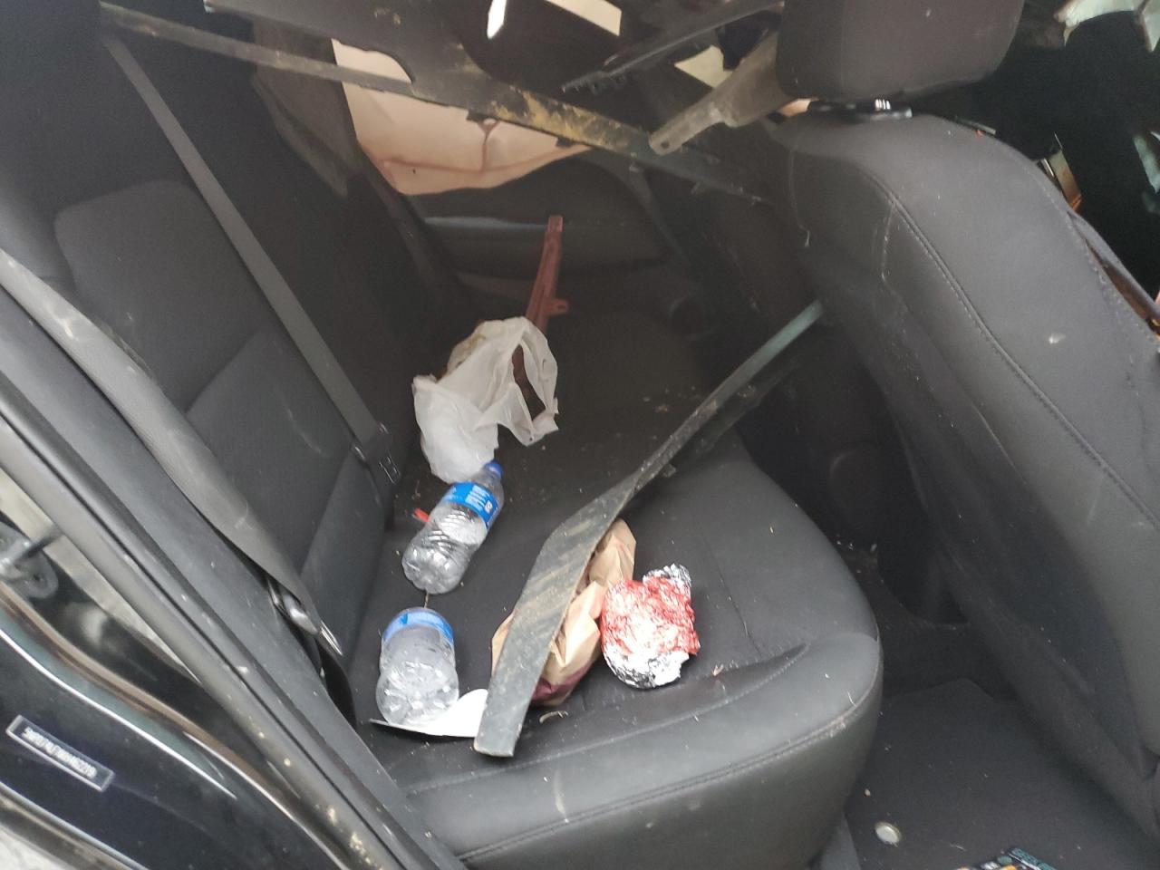 2019 Hyundai Elantra - Image 10