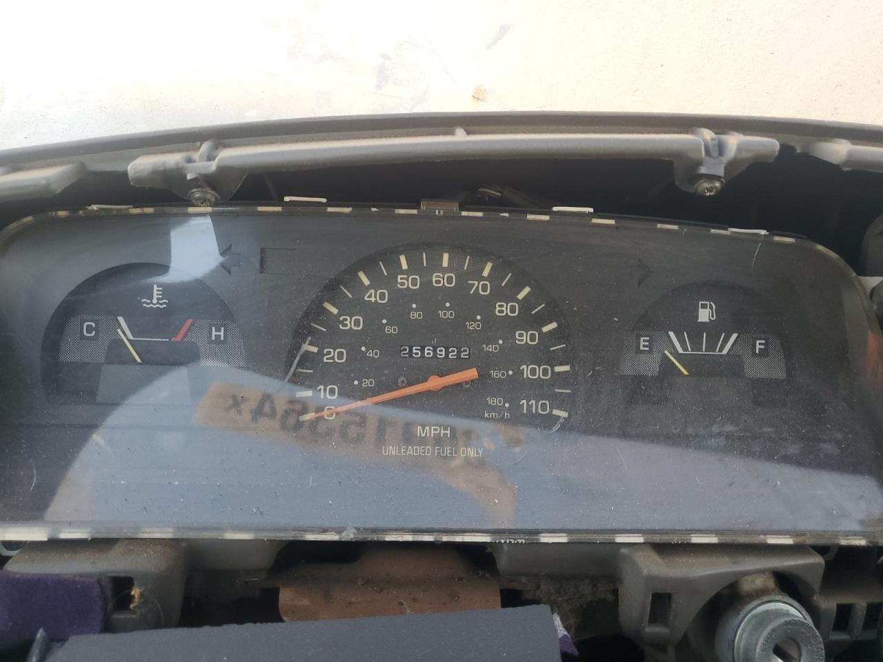 1993 Toyota Pickup - Image 9
