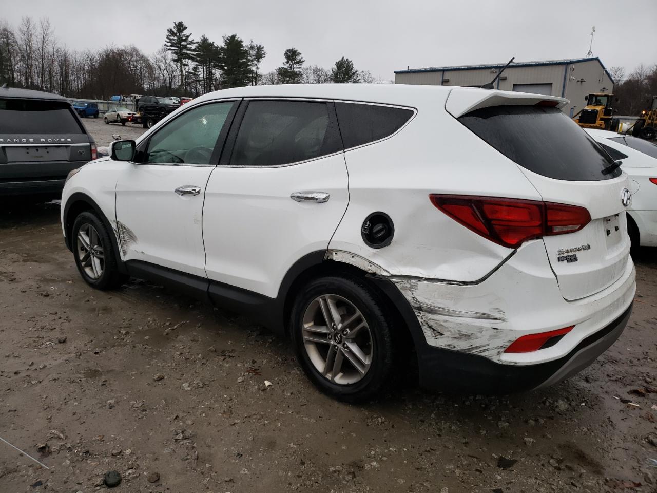 5NMZTDLB3JH095836 2018 HYUNDAI SANTA FE - Image 2