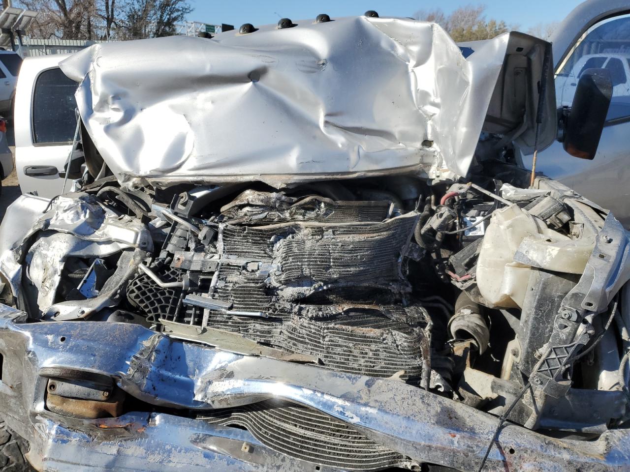 2006 Dodge RAM - Image 12