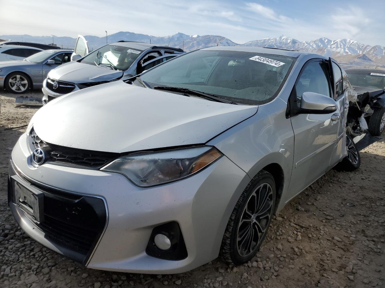 2016 TOYOTA COROLLA