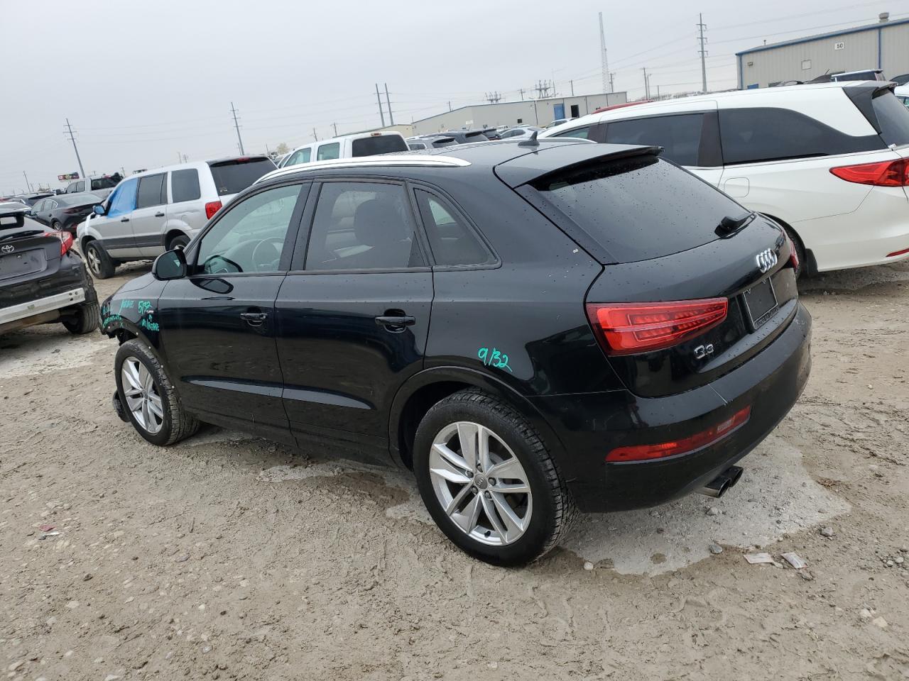 VIN WA1BCCFS8JR000605 2018 AUDI Q3 no.2