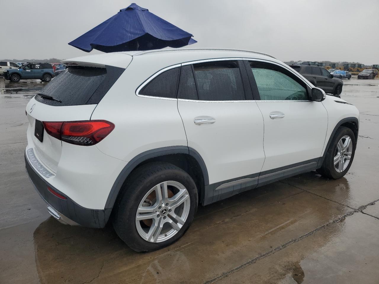 2021 Mercedes-Benz GLA-klasse - Image 3