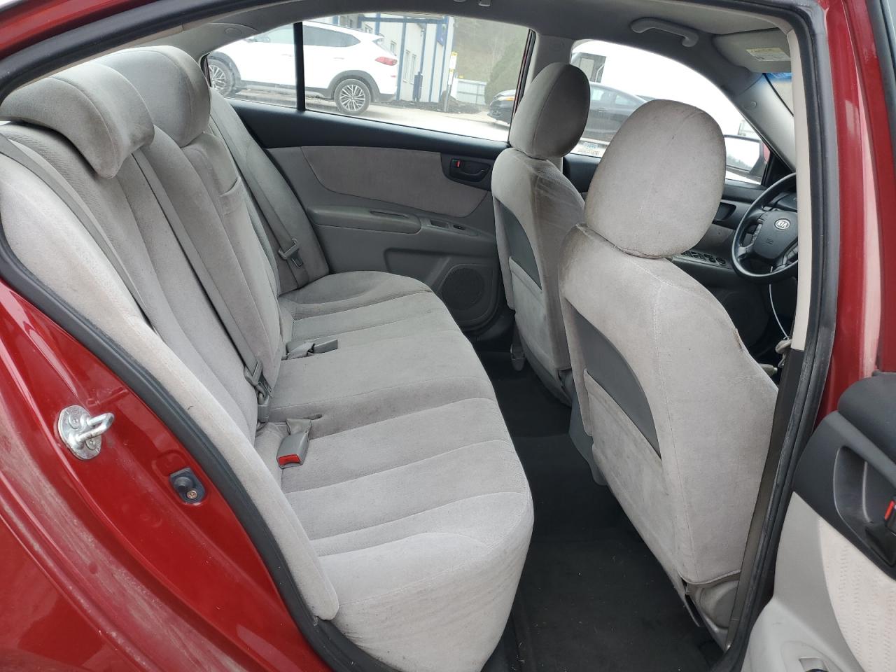 2009 Kia Optima Lx VIN: KNAGE228095301847 Lot: 81889204
