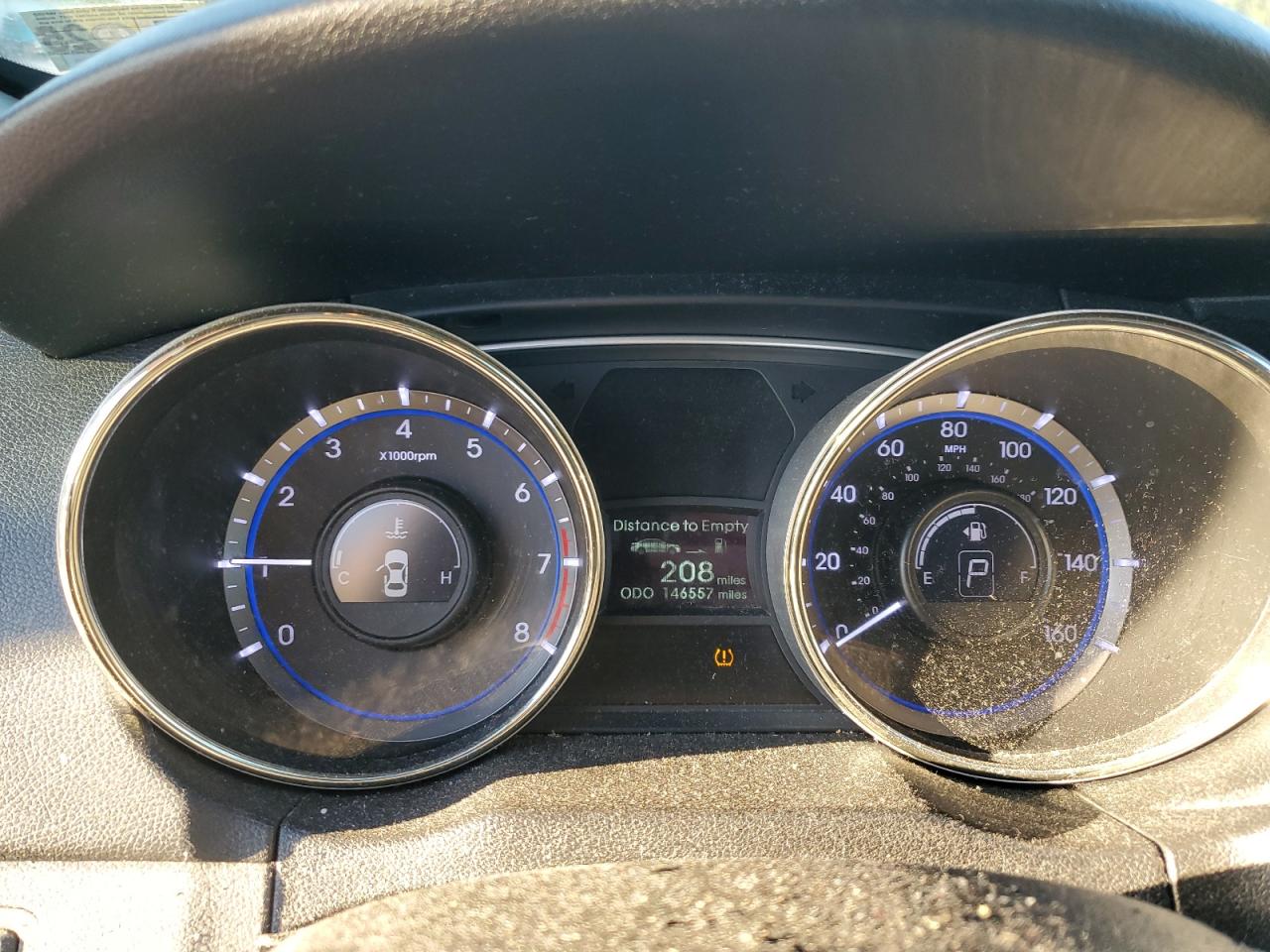 2013 Hyundai Sonata - Image 9