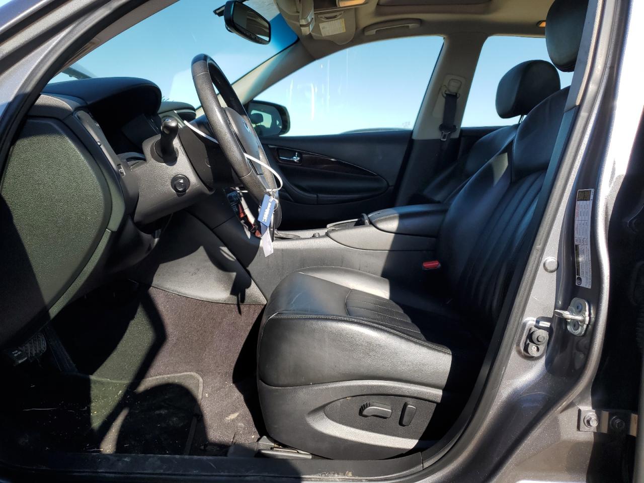 2017 Infiniti QX50 - Image 7