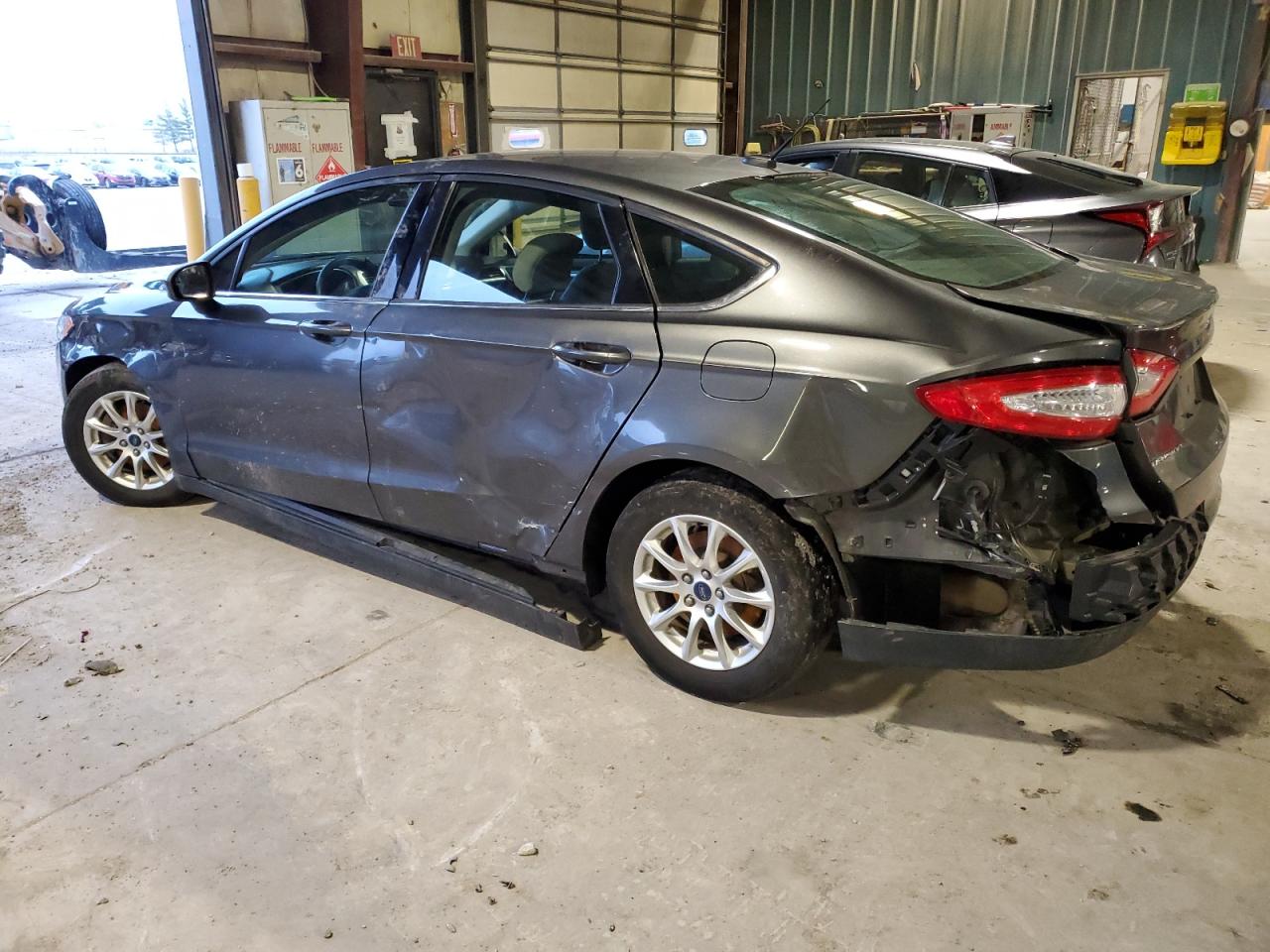 VIN 3FA6P0G70GR130126 2016 FORD FUSION no.2