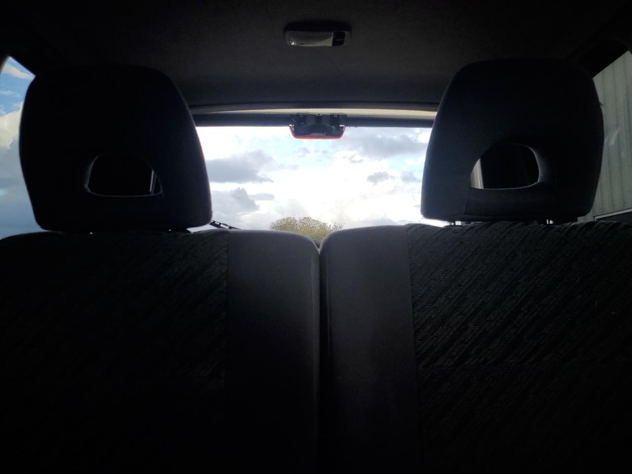 2000 Toyota RAV 4 - Image 10