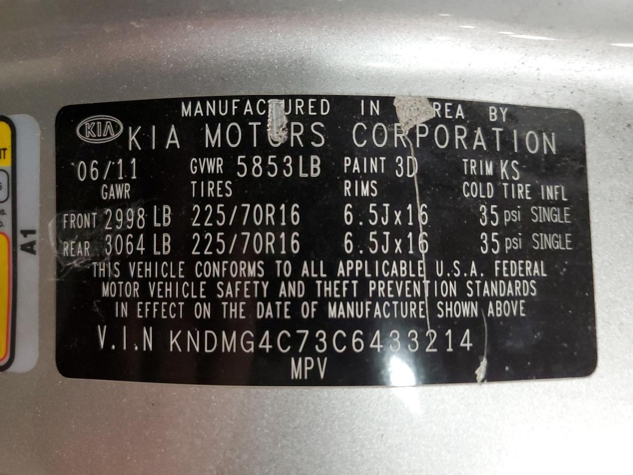 2012 Kia Sedona - Image 13