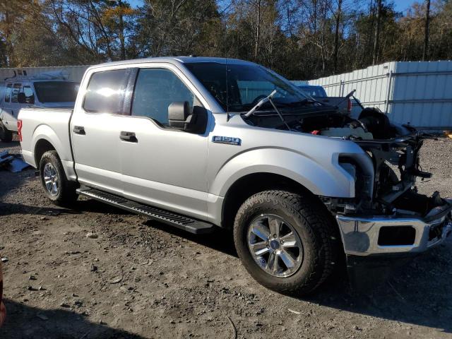  FORD F-150 2018 Srebrny