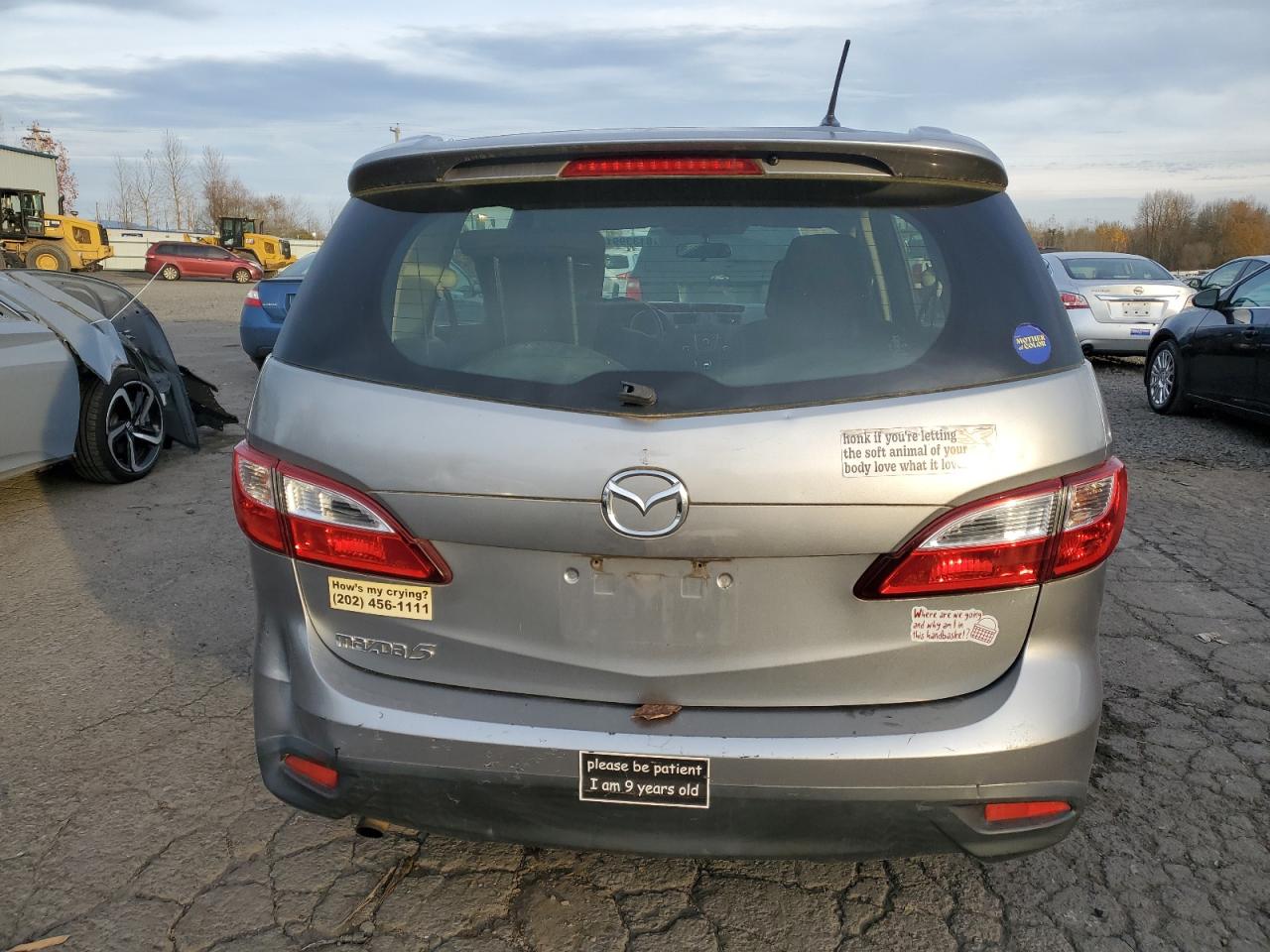2012 Mazda 5 - Image 6