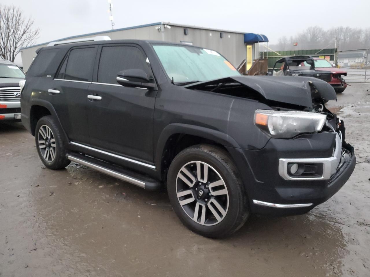 VIN JTEBU5JR5J5543402 2018 TOYOTA 4RUNNER no.4