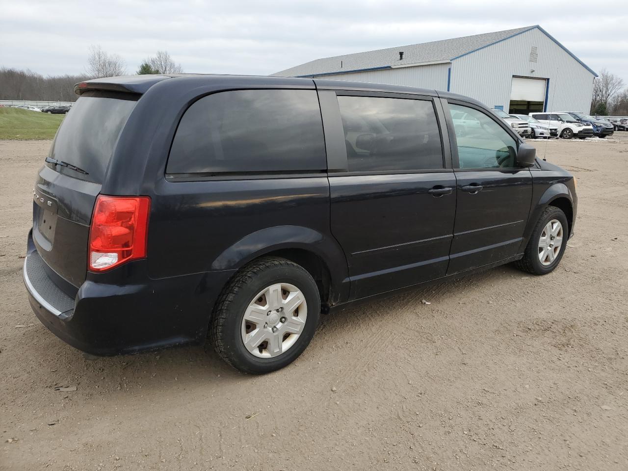 2011 Dodge Caravan - Image 3