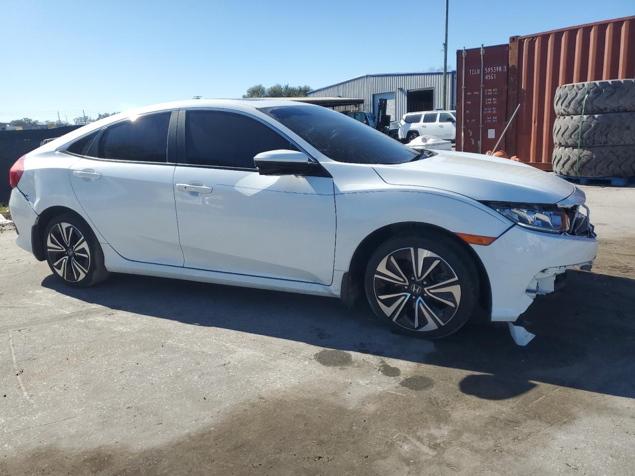 2018 Honda Civic - Image 4