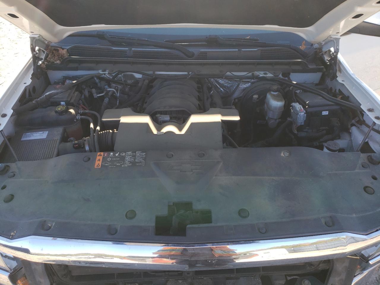 2018 Chevrolet Silverado - Image 12