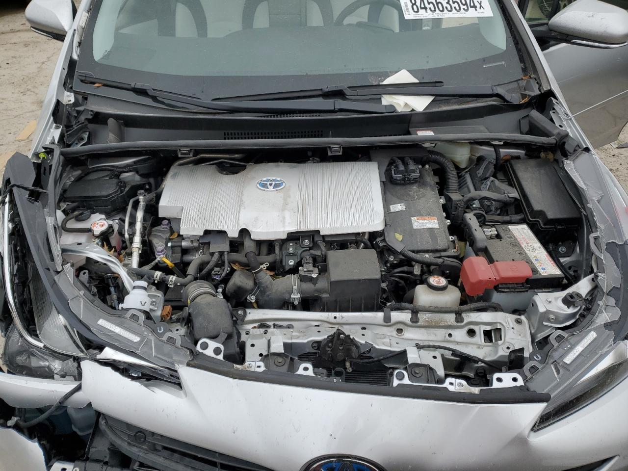 2022 Toyota Prius - Image 11