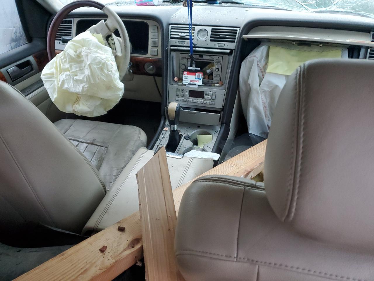 2003 Lincoln Navigator - Image 8