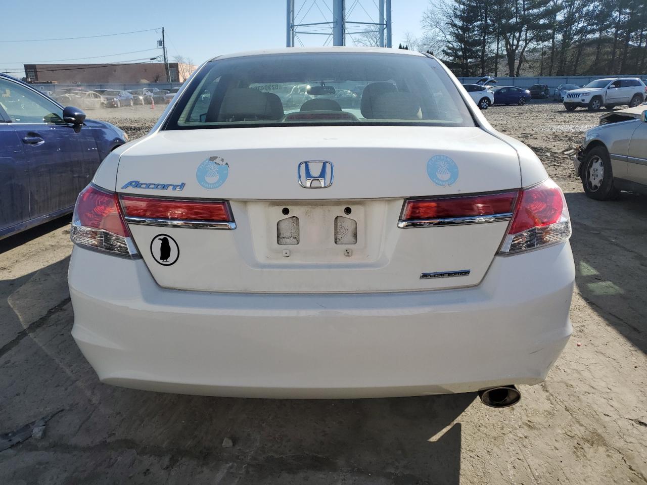 2012 Honda Accord - Image 6