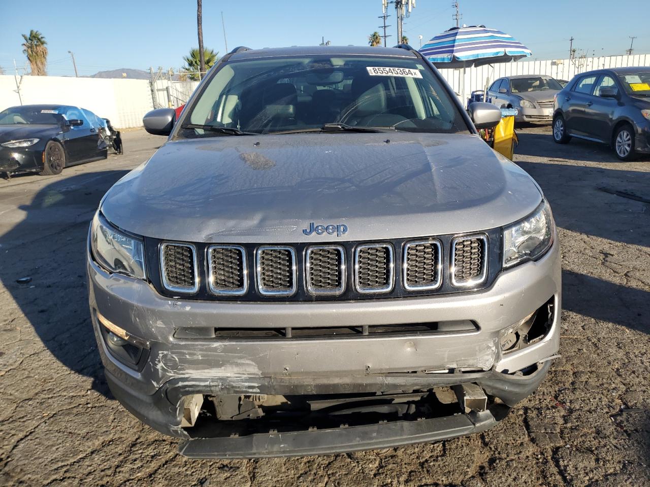 VIN 3C4NJCBB0KT727230 2019 JEEP COMPASS no.5