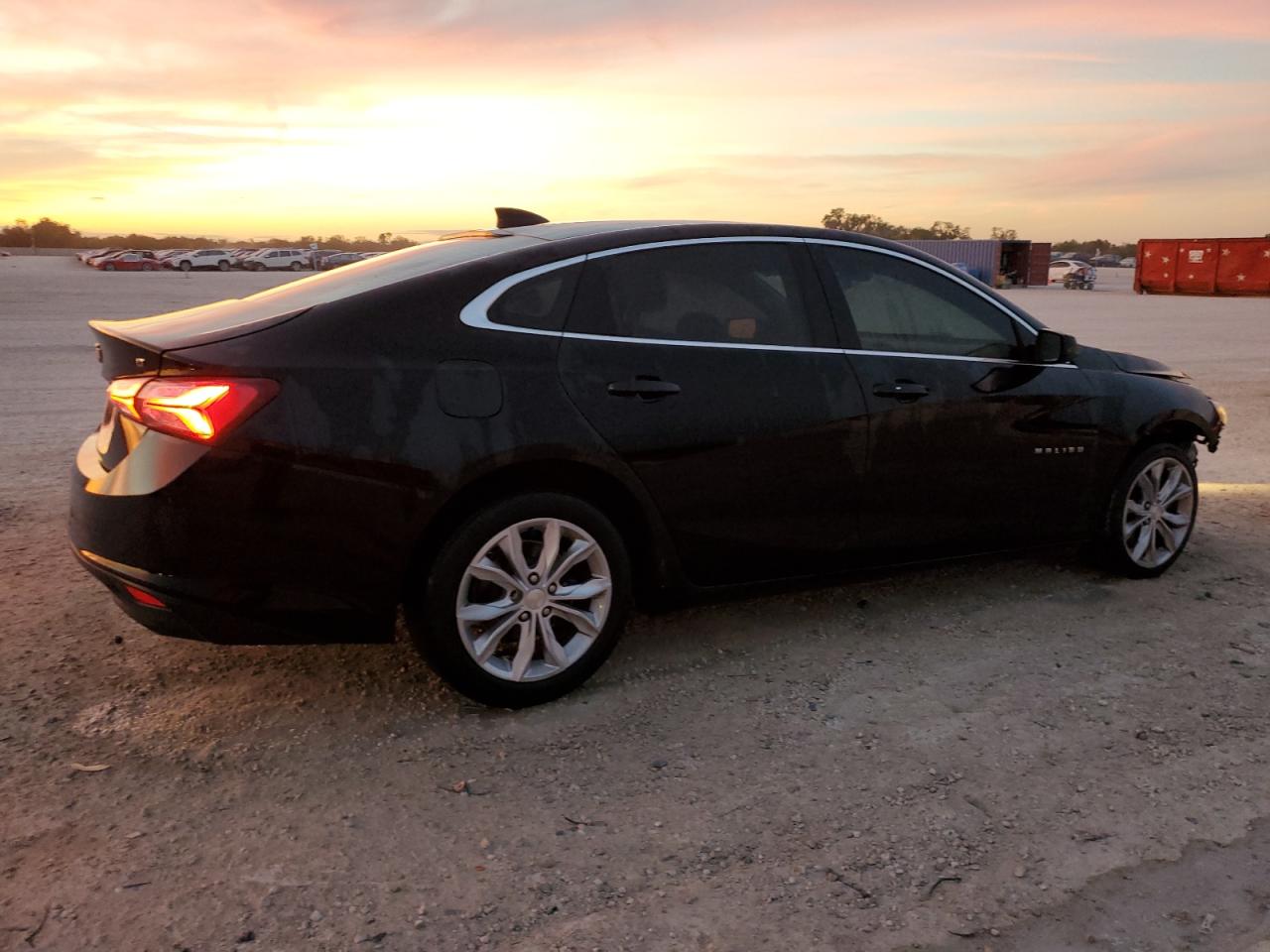2020 Chevrolet Malibu - Image 3