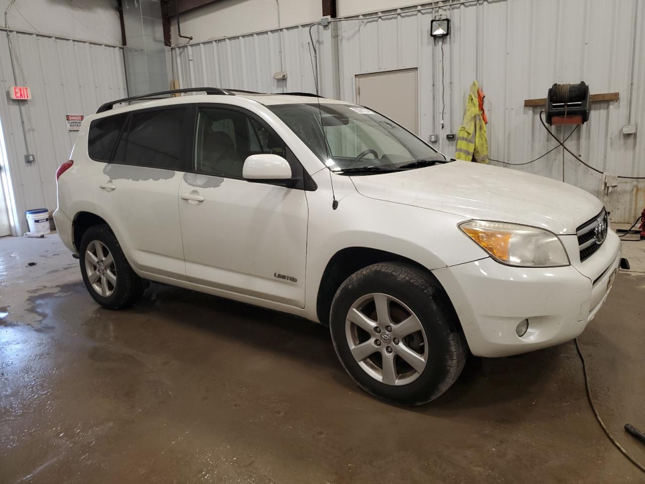 2008 Toyota RAV 4 - Image 4