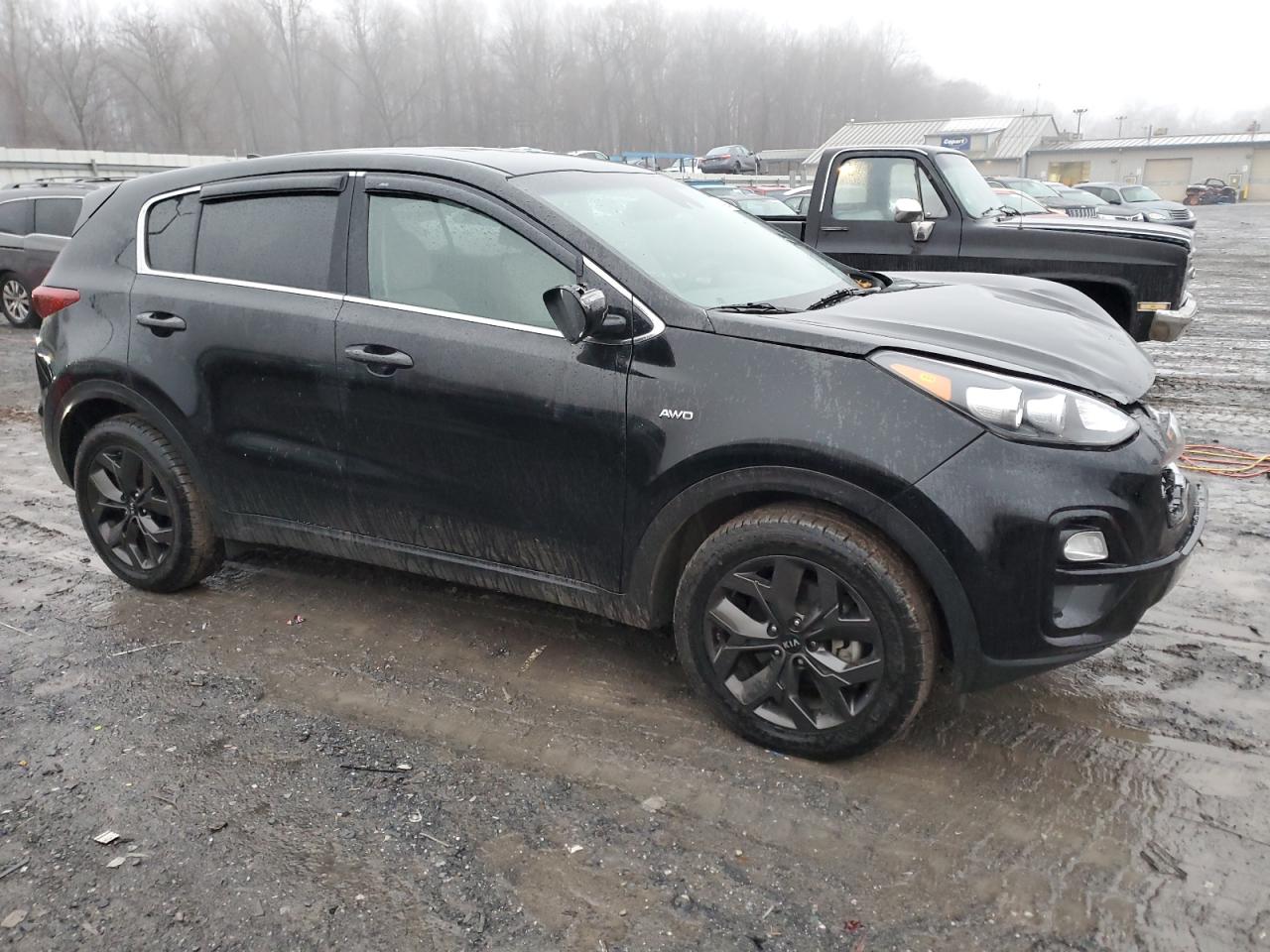 2022 Kia Sportage - Image 4