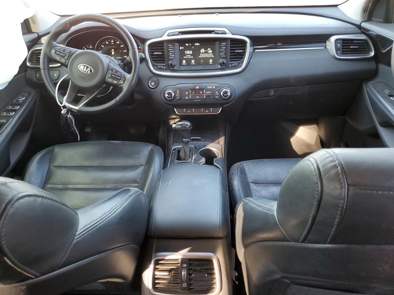 2018 Kia Sorento - Image 8