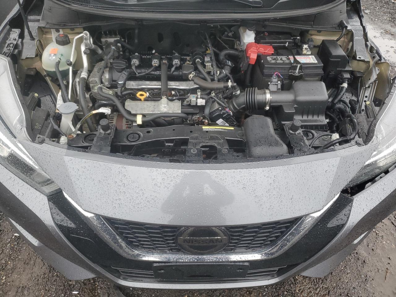 2021 Nissan Versa - Image 12