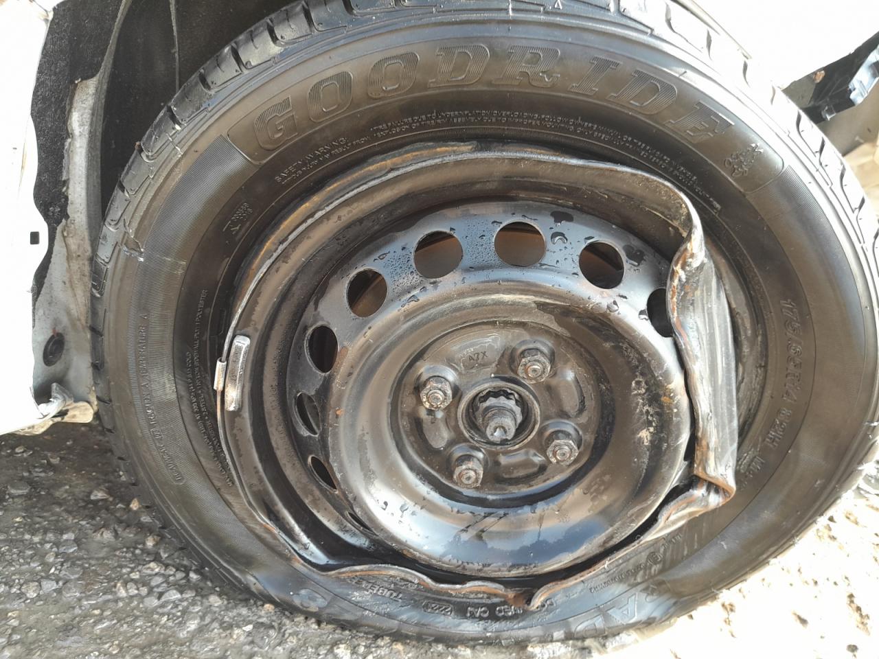 MHFB29F35H2017342 - 2009 Toyota Yaris - #86455154