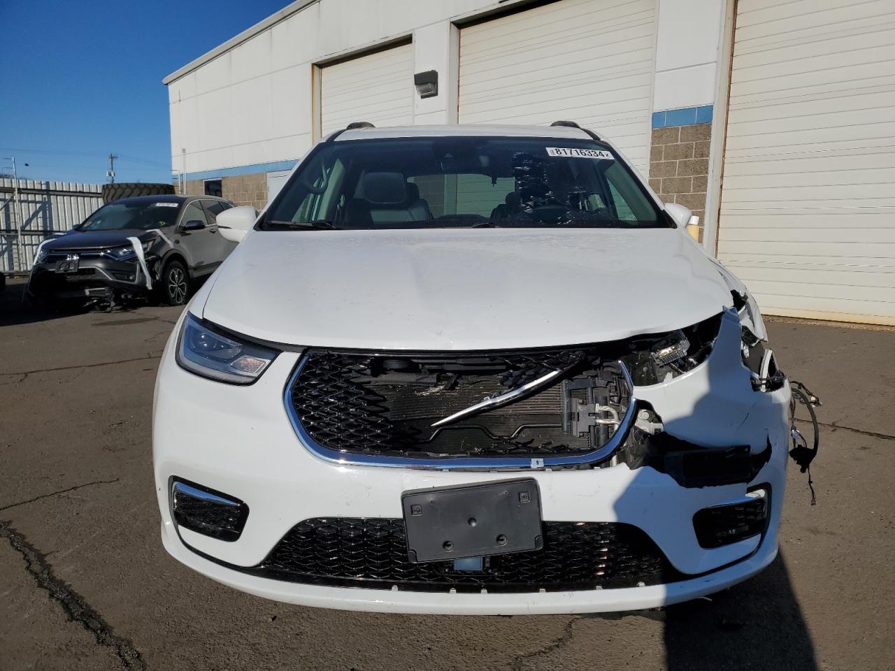 2022 Chrysler Pacifica - Image 5