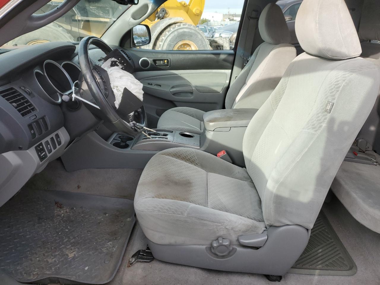 2010 Toyota Tacoma - Image 7