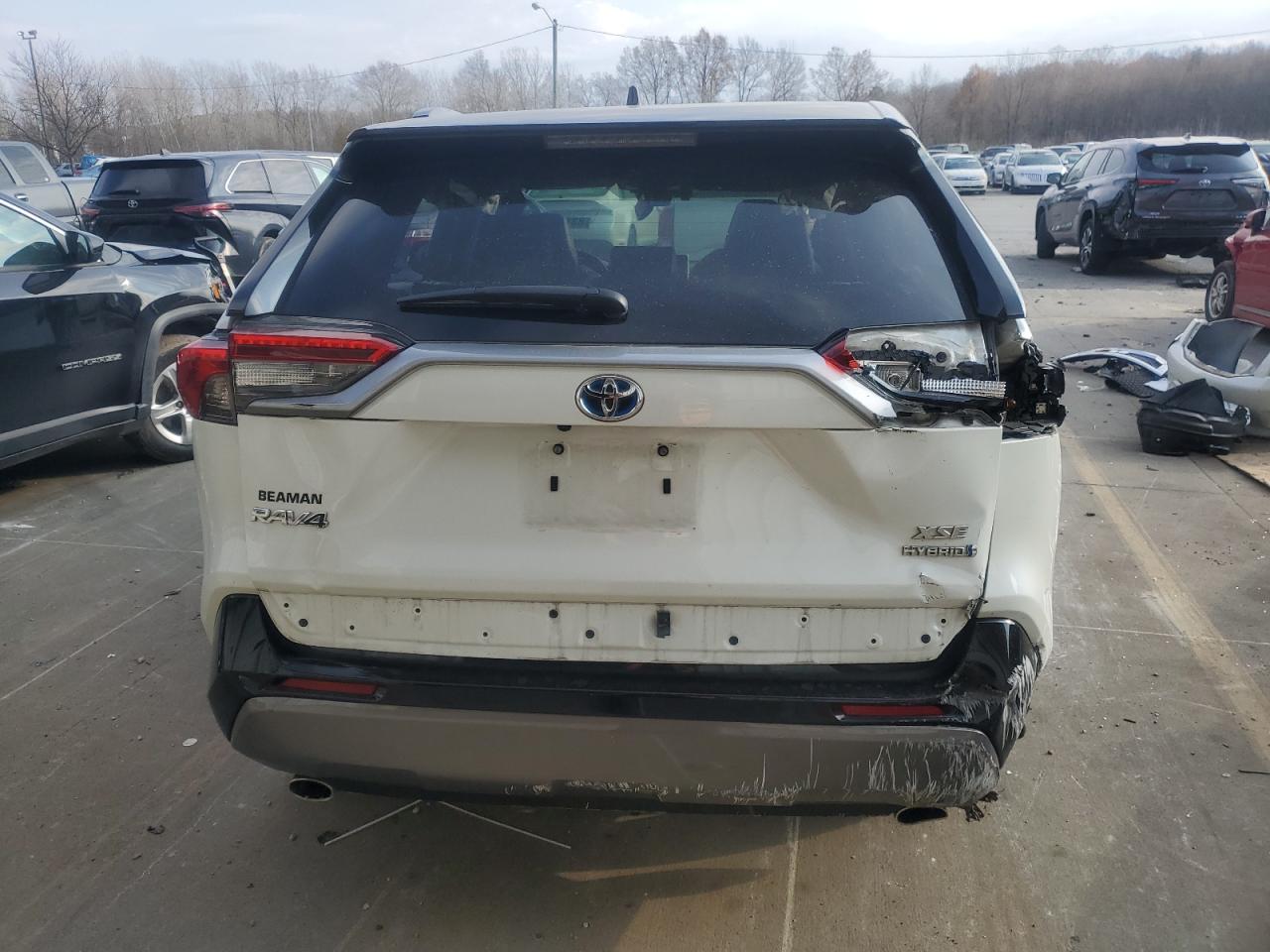 2021 Toyota RAV 4 - Image 6