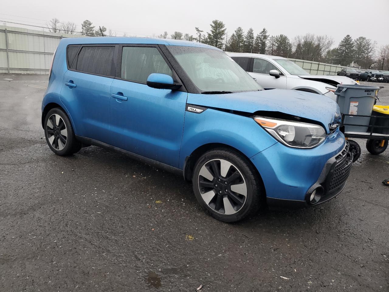 VIN KNDJP3A55G7302736 2016 KIA SOUL no.4