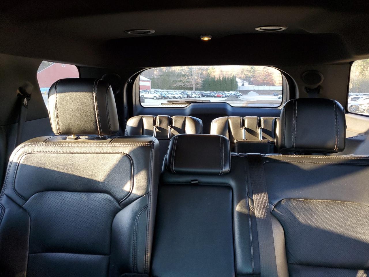 2016 Ford Explorer - Image 10