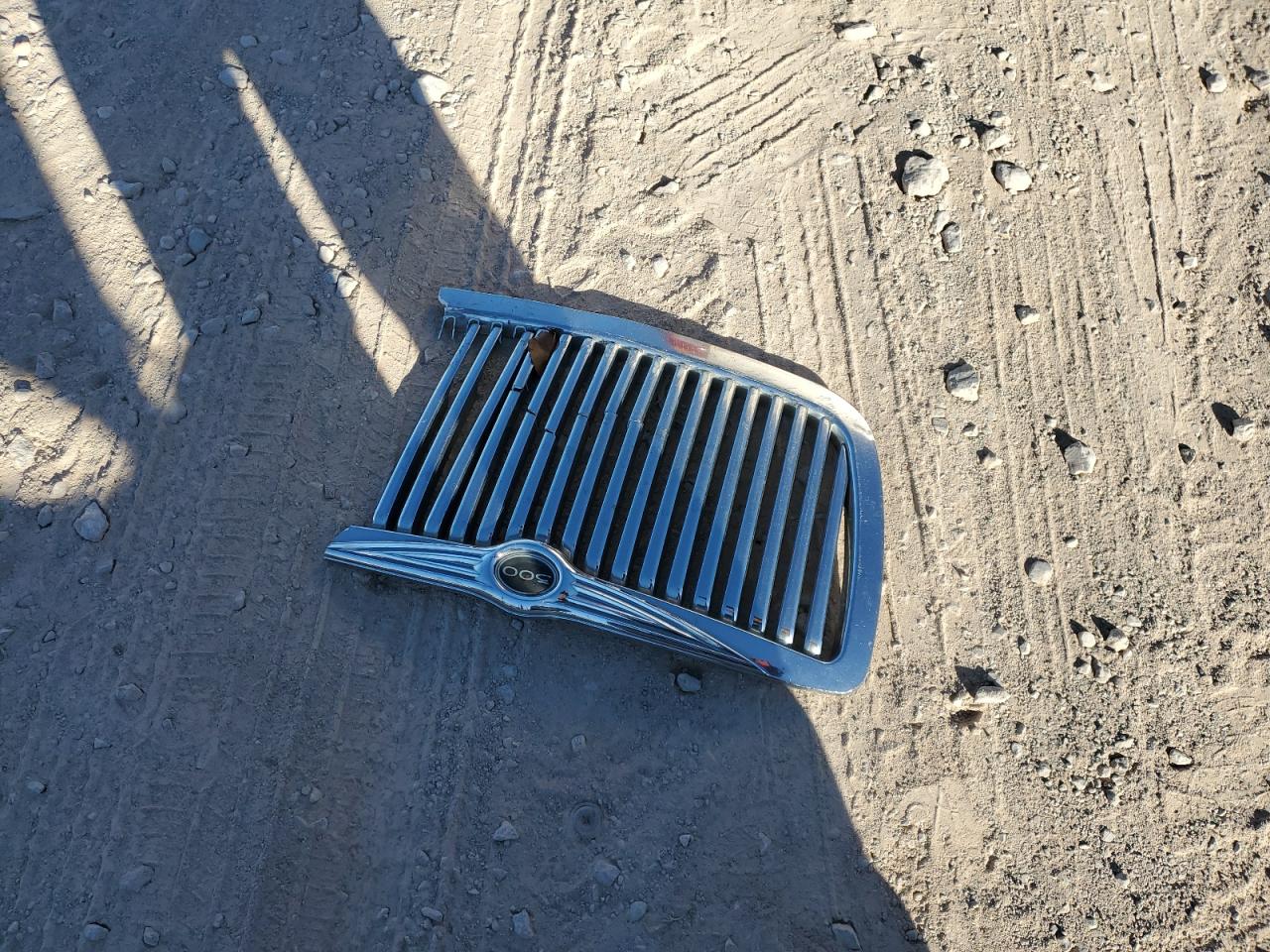 2005 Chrysler 300 VIN: 2C3JA43R65H603898 Lot: 85925154