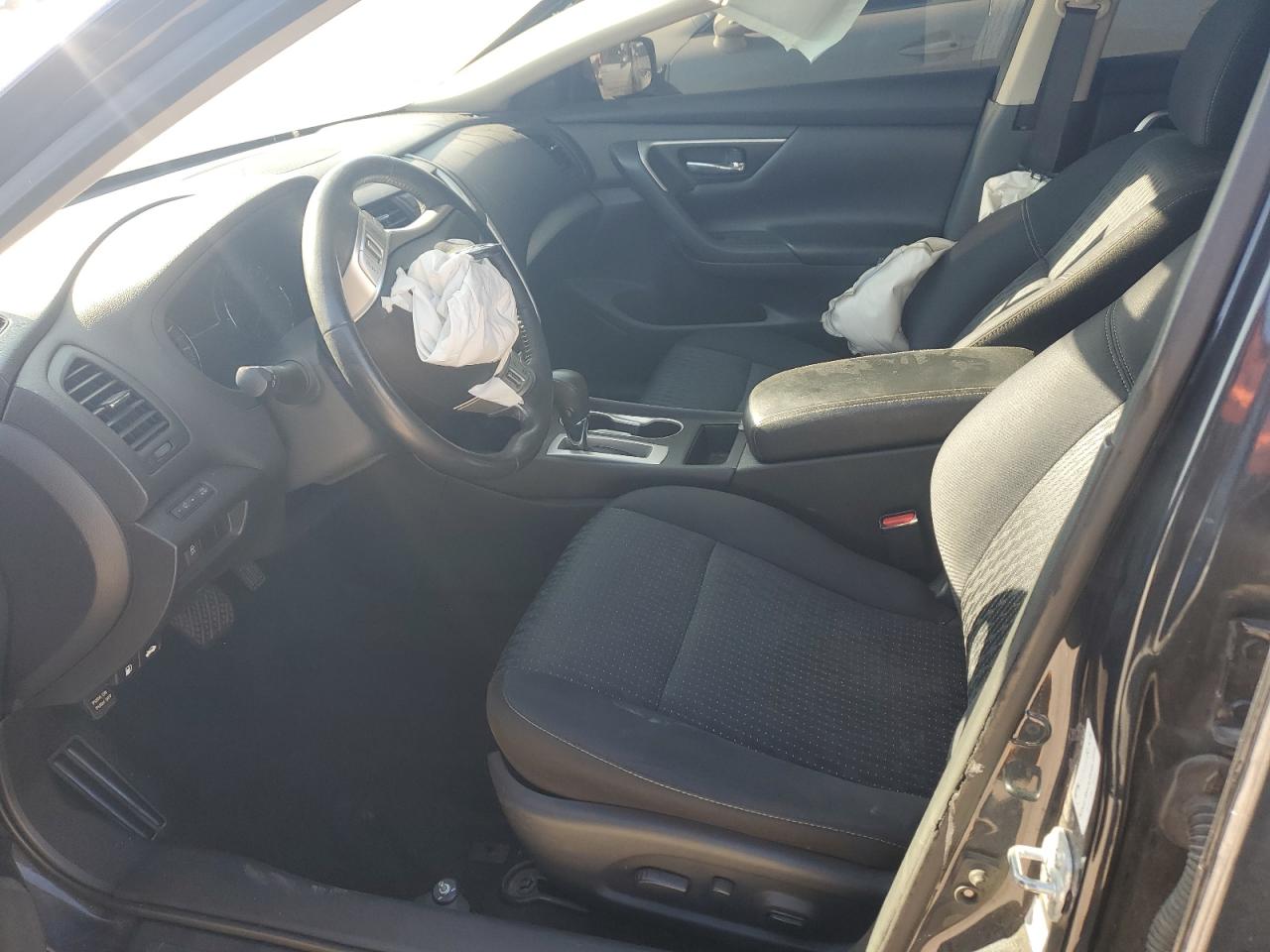 2017 Nissan Altima - Image 7