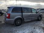 2014 Chrysler Town & Country S продається в Lawrenceburg, KY - Side