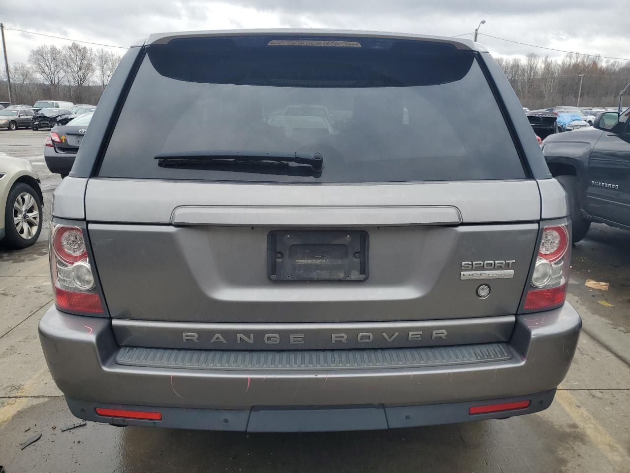 2011 Land Rover Range Rover - Image 6