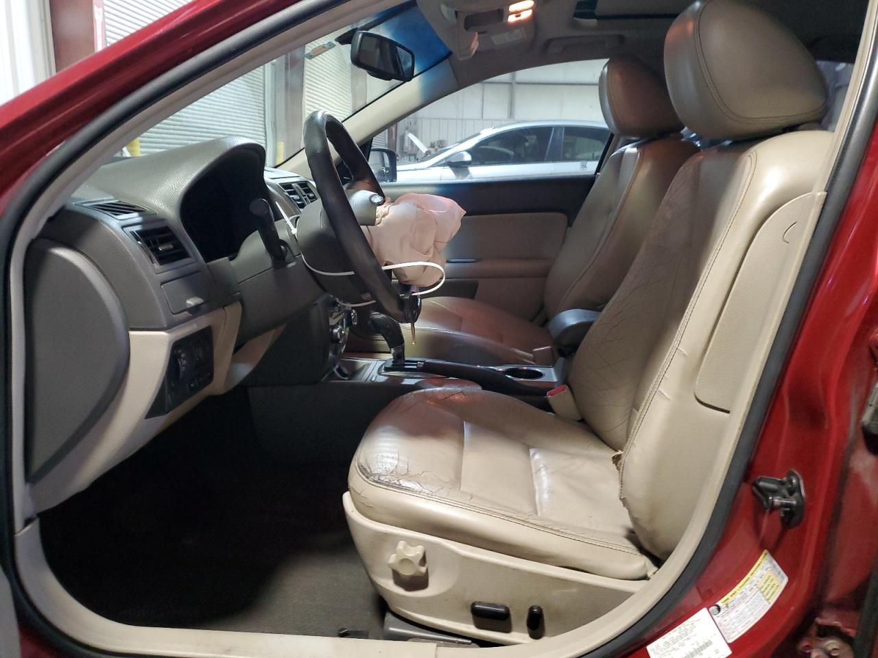 2010 Ford Fusion - Image 7
