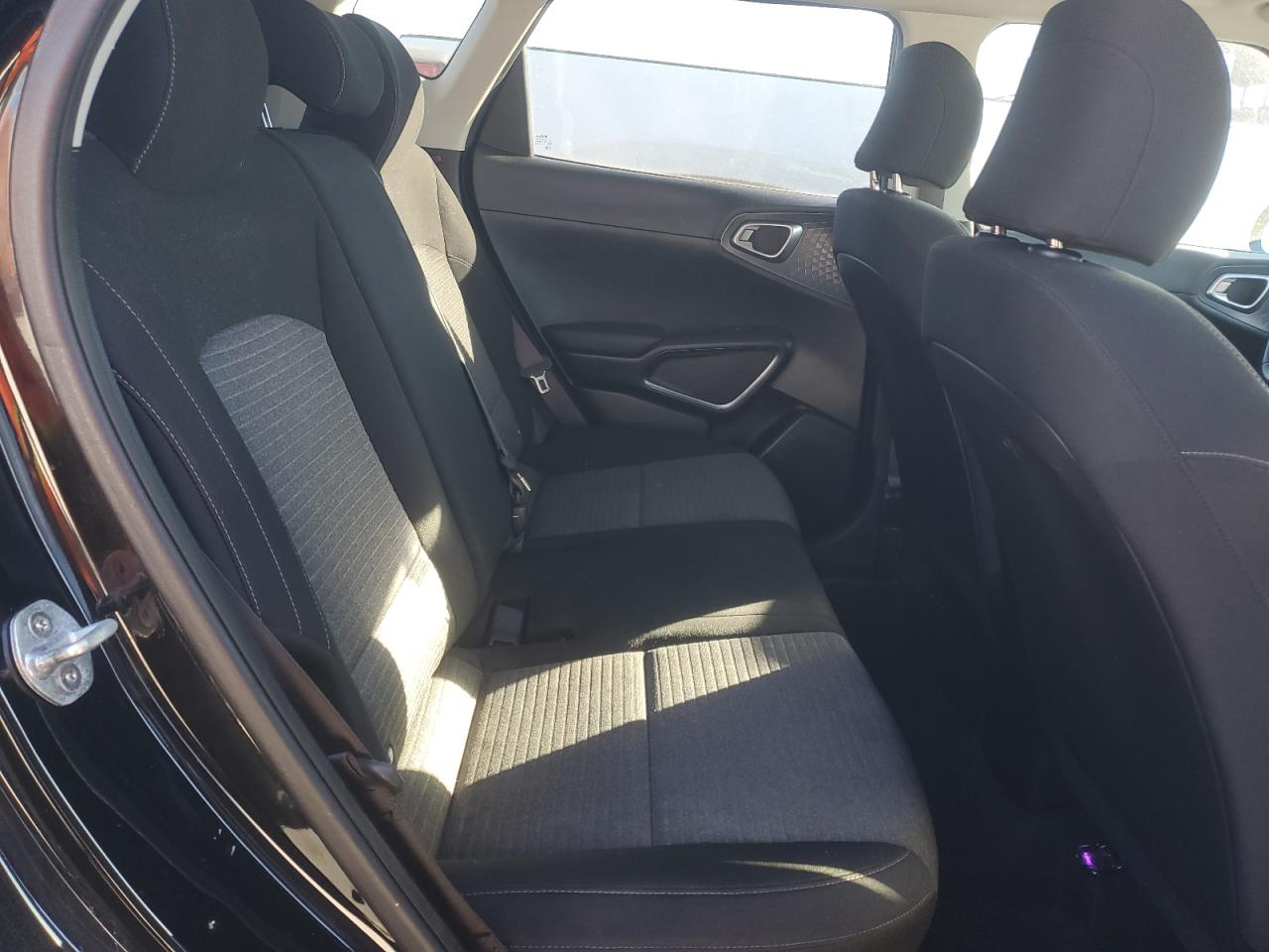 2021 Kia Soul - Image 11