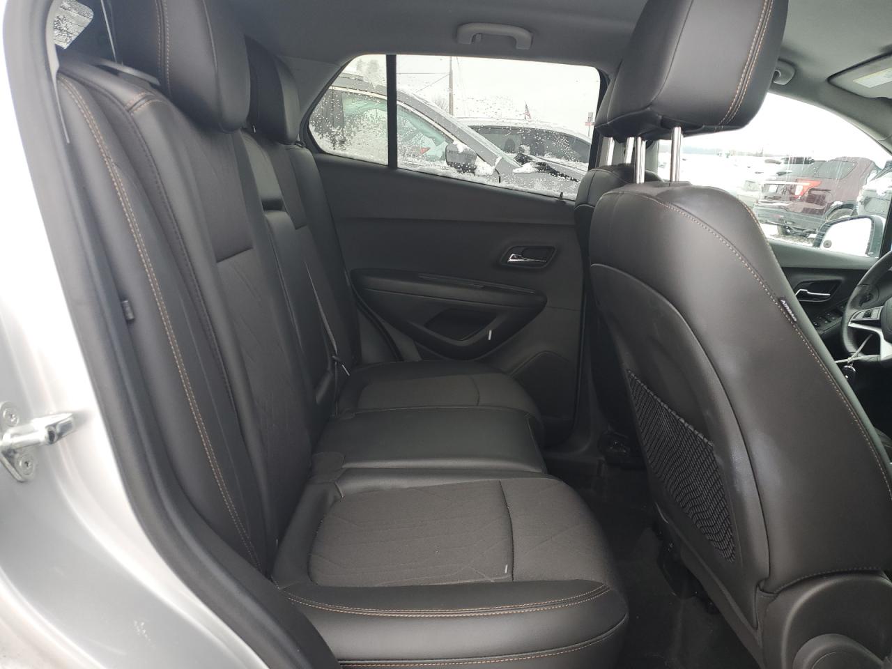 2017 Chevrolet Trax - Image 12