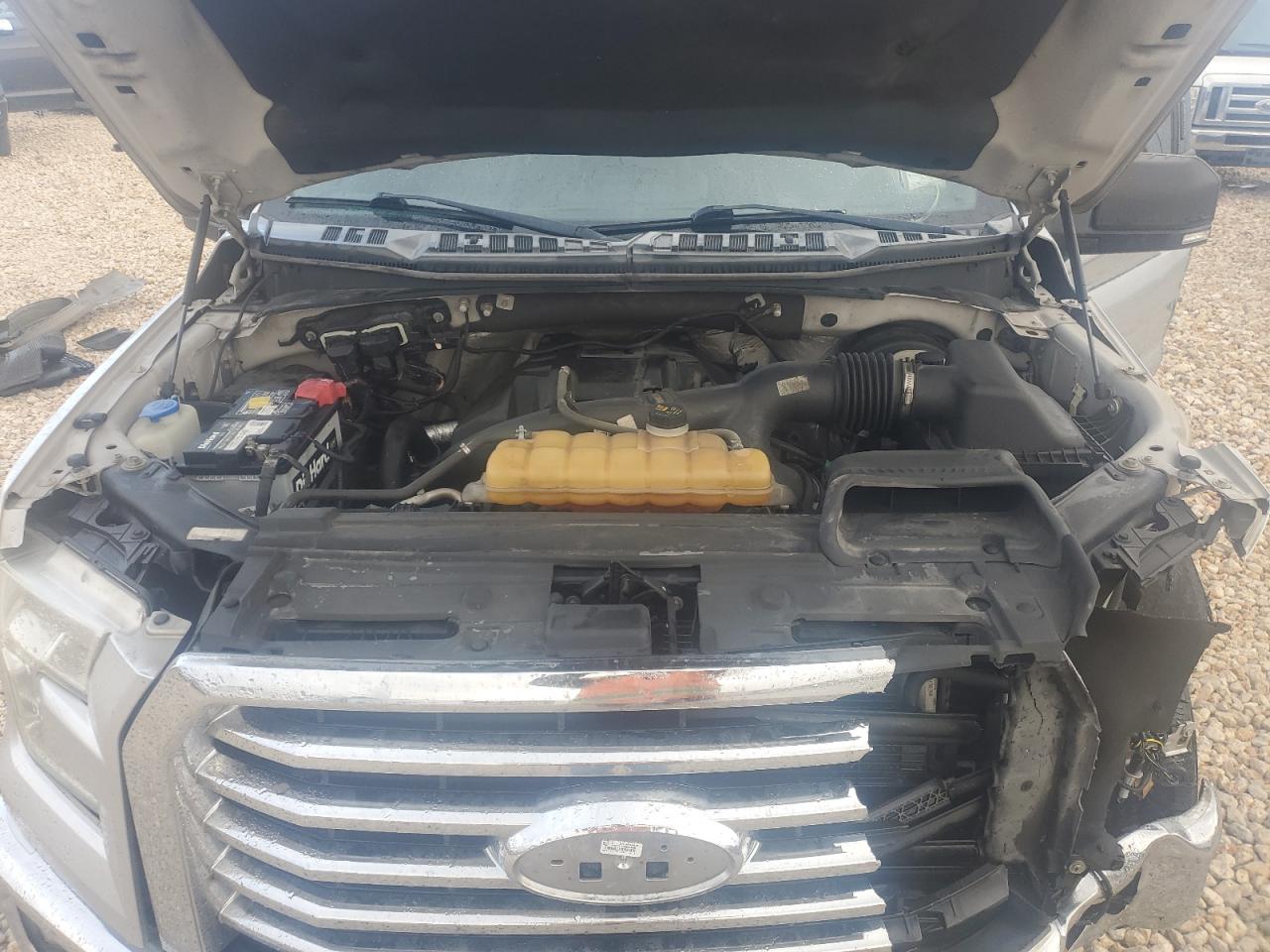 2016 Ford F-150 - Image 11