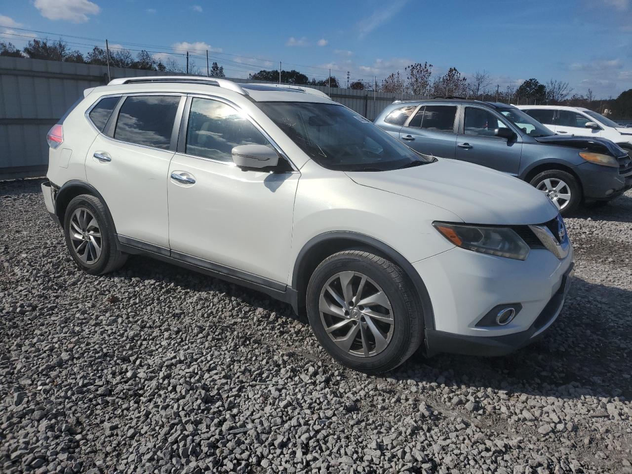 2014 Nissan Rogue - Image 4