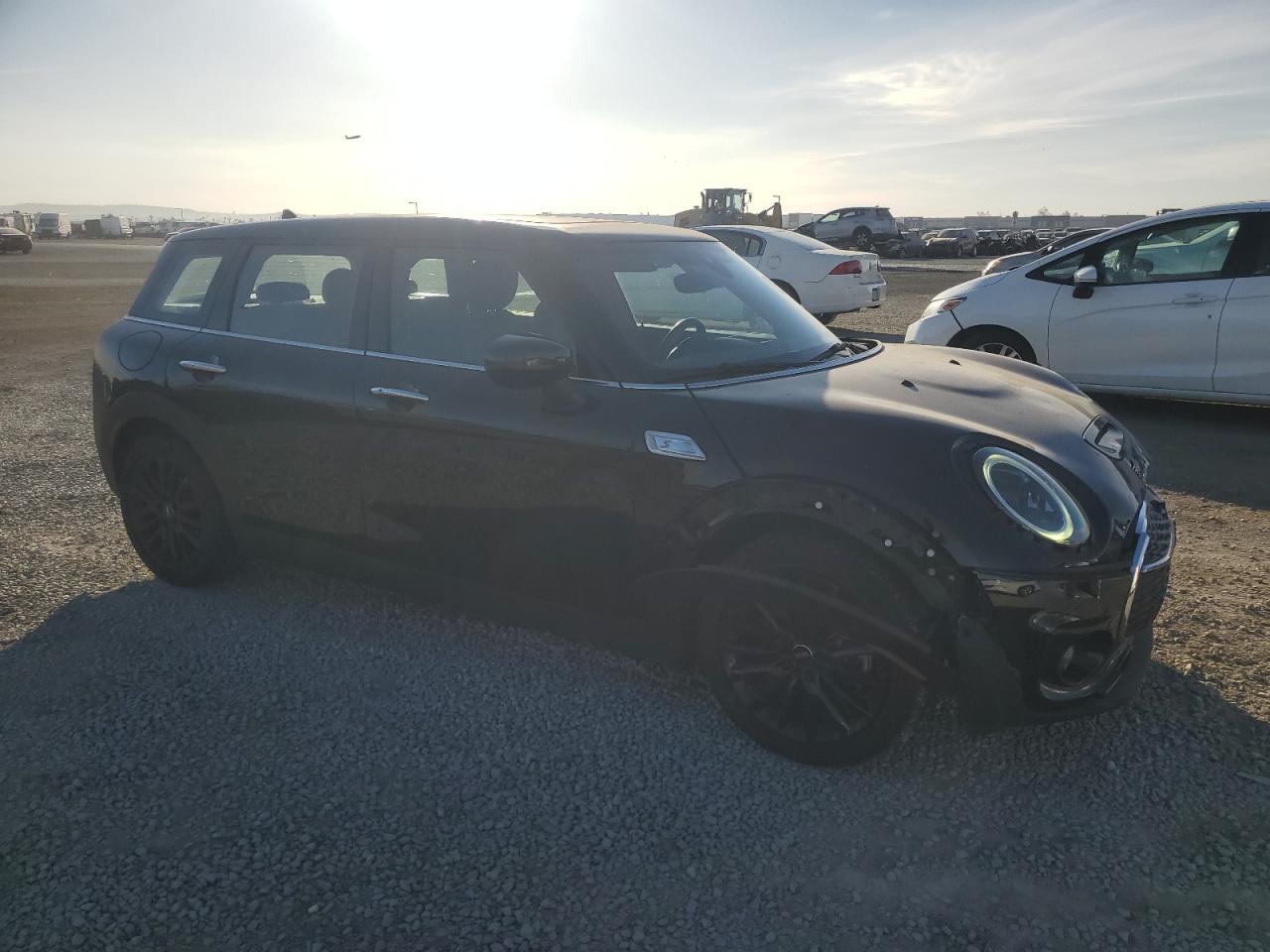 2022 Mini Cooper S Clubman VIN: WMWLV7C0XN2R30113 Lot: 85766474