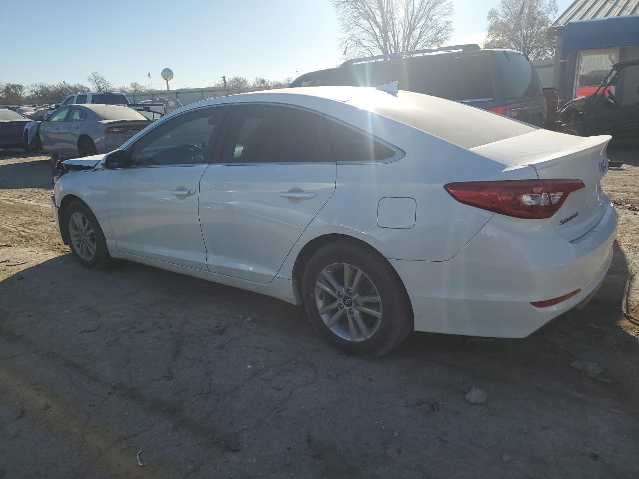 2015 Hyundai Sonata - Image 2