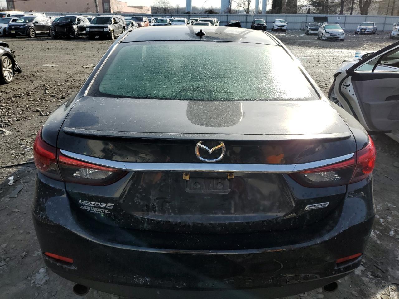2017 Mazda 6 - Image 6